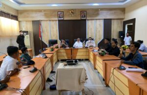 Aksi Demonstrasi Aliansi Pro Rakyat Demokrasi di Gedung DPRD Provinsi NTB
