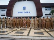 ASN dan Non ASN Lingkup Sekretariat DPRD Provinsi NTB Hadiri Apel Paripurna di Lapangan Bumi Gora
