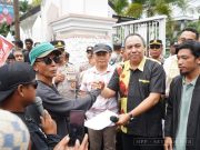 Sekretaris DPRD Provinsi NTB Menerima Massa Aksi Forum Nelayan Lombok (FORNEL)