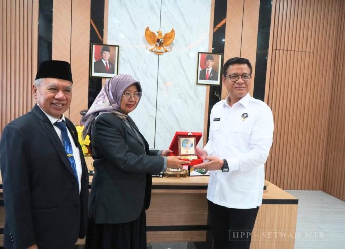 Kegiatan Tes Urin Pimpinan dan Anggota DPRD Provinsi NTB bersama Pj. gubernur dan Kepala Daerah Lingkup Pemerintah Provinsi NTB