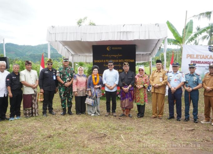 Acara Bangar dan Peletakan Batu Pertama Pembangunan Sekolah Alam Terpadu berbasis Kearifan Lokal