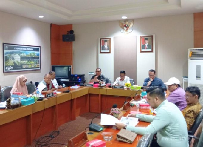 Rapat Kerja Komisi IV DPRD Provinsi NTB Membahas LKPj Gubernur Tahun 2024