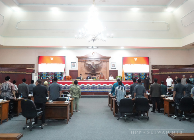 Rapat Paripurna DPRD Provinsi NTB Ke-2 Masa Persidangan Kedua Tahun Sidang 2024/2025