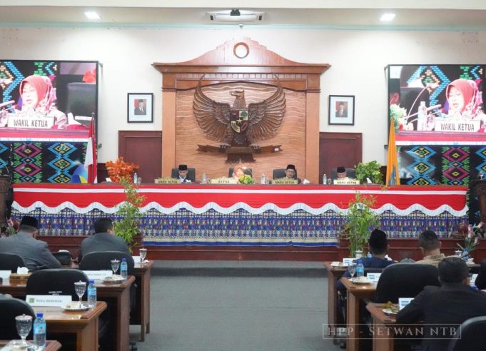 Rapat Paripurna Ketiga DPRD Provinsi NTB Masa Persidangan Kedua Tahun Sidang 2024/2025