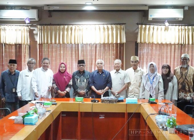 Komisi V DPRD Provinsi NTB Menerima Audiensi Dewan Pendidikan Provinsi NTB