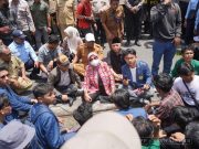 DPRD NTB Terima Aspirasi Aliansi Mahasiswa dan Rakyat NTB Cabut UU TNI