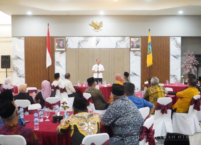Pimpinan dan Anggota DPRD NTB Gelar Ramah Tamah Bersama Gubernur