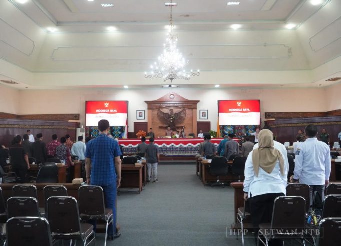 DPRD NTB Gelar Paripurna Bahas Raperda Prakarsa Gubernur dan DPRD