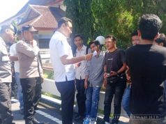 FKM SH Gelar Aksi Damai Terkait Tambak Udang yang Berpotensi Merusak Lingkungan