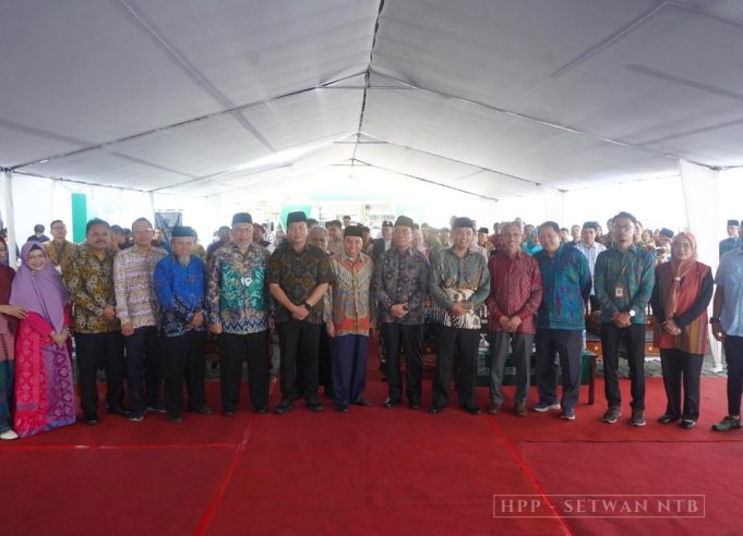 Anggota Komisi V DPRD NTB Hadir pada Launching Fakultas Kedokteran UMMAT