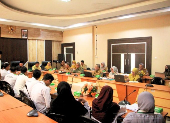 DPRD NTB Gelar Hearing Bersama KAMMI, Tanggapi Aksi NTB DARURAT