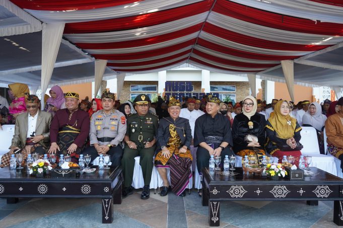 Wakil Ketua III DPRD NTB hadiri Upacara Hardiknas tahun 2025