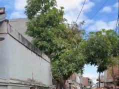 Gotong Royong Pembersihan Pascabanjir di Mataram
