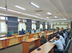Komisi II DPRD NTB Hearing dengan Lombok Ate Untuk Kemanusiaan terkait DBH-CHT