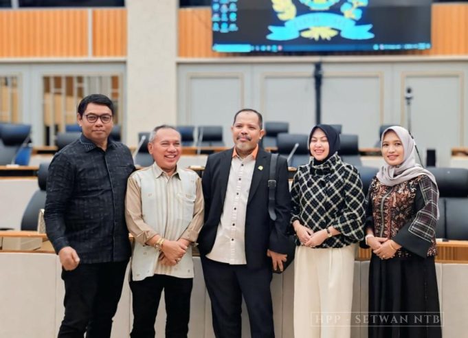 DPRD Provinsi NTB melakukan Rangkaian Kunjungan kerja ke Komisi B DPRD Provinsi DKI Jakarta dan Komisi IV DPR RI