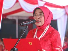 Upacara Detik-Detik Proklamasi Kemerdekaan Republik Indonesia yang berlangsung di Lapangan Kantor Gubernur NTB
