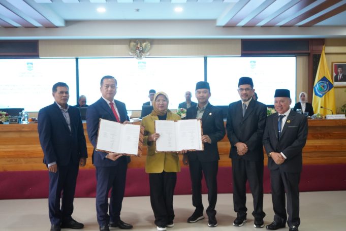 DPRD NTB Gelar Paripurna Penandatanganan Nota Kesepakatan KUA-PPAS Perubahan APBD 2025