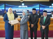 Paripurna DPRD NTB: Penjelasan Gubernur atas Nota Keuangan dan Raperda Perubahan APBD 2025