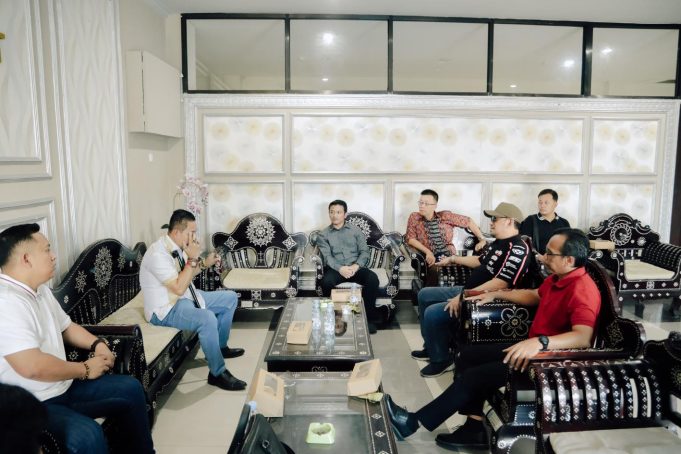 Sekretaris DPRD NTB Menerima Kunjungan Ketua DPRD Kota Medan