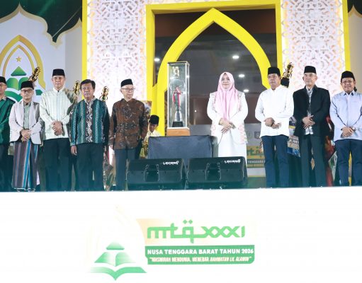 Wakil Ketua I DPRD NTB Hadiri Penutupan MTQ XXXI Tingkat Provinsi NTB